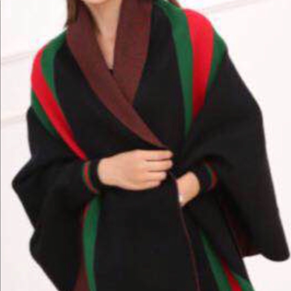 Wool leather shoulder sweater